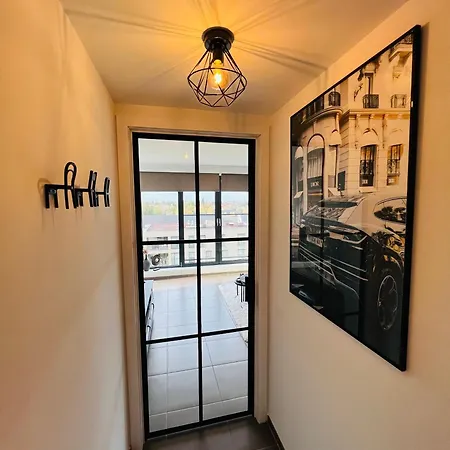 Penthouse With Awesome Terrace And Free Parking Apartment Kortrijk Exterior photo