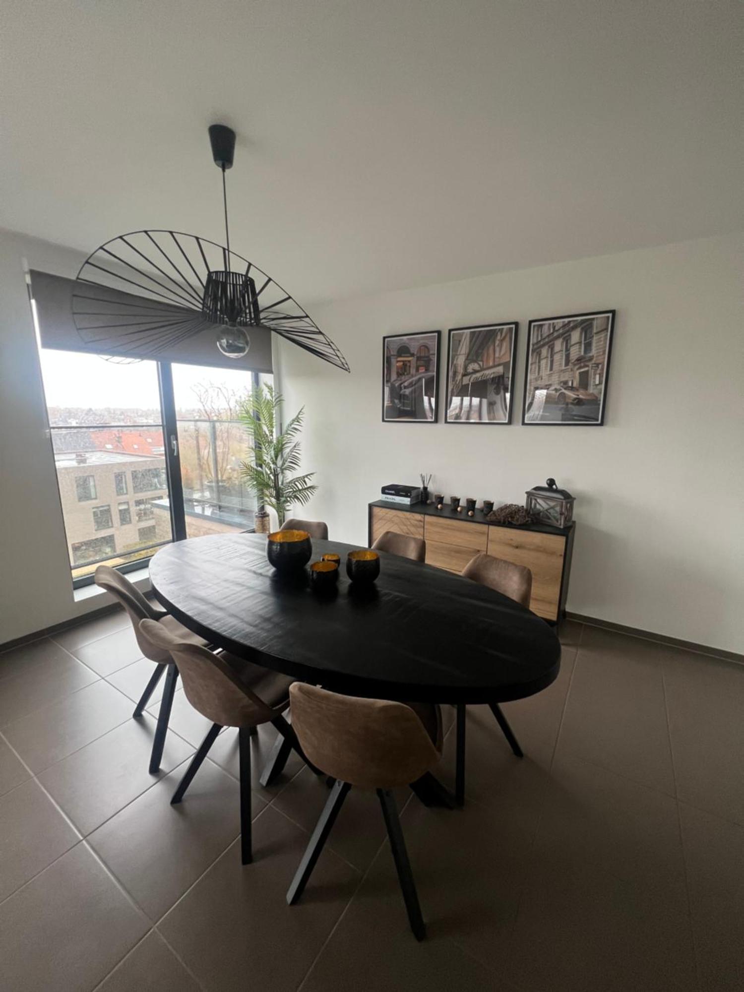 Penthouse With Awesome Terrace And Free Parking *